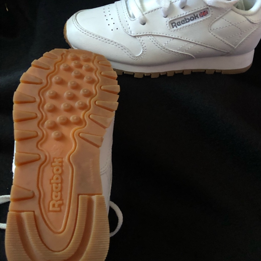 Classic white Reebok